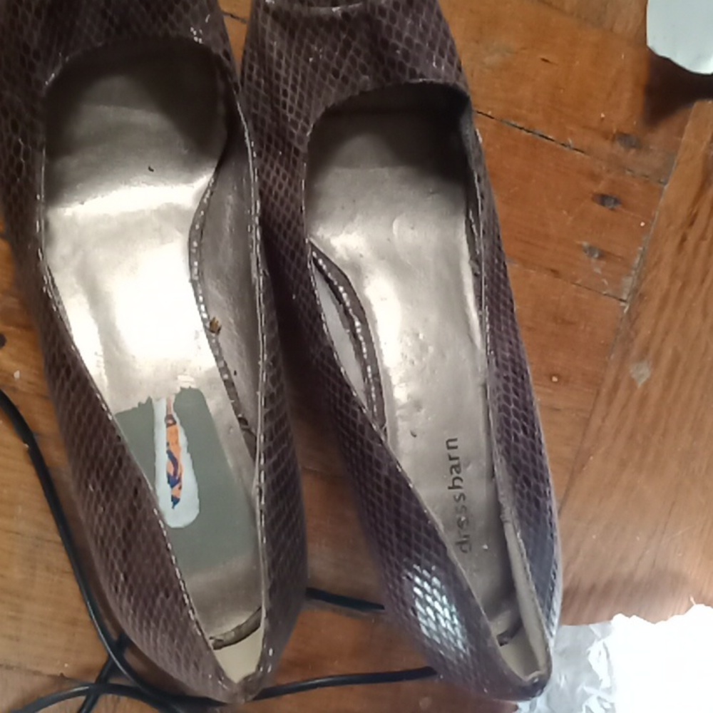 Shoe dressbarn brown open toe heels